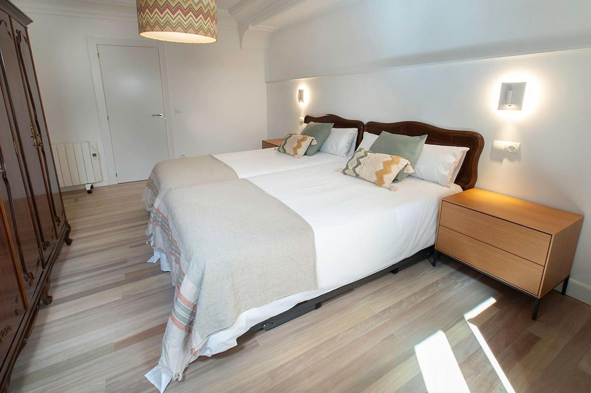 Earra - Goxo - Centro, 450M Playa Apartment Zarautz Exterior photo